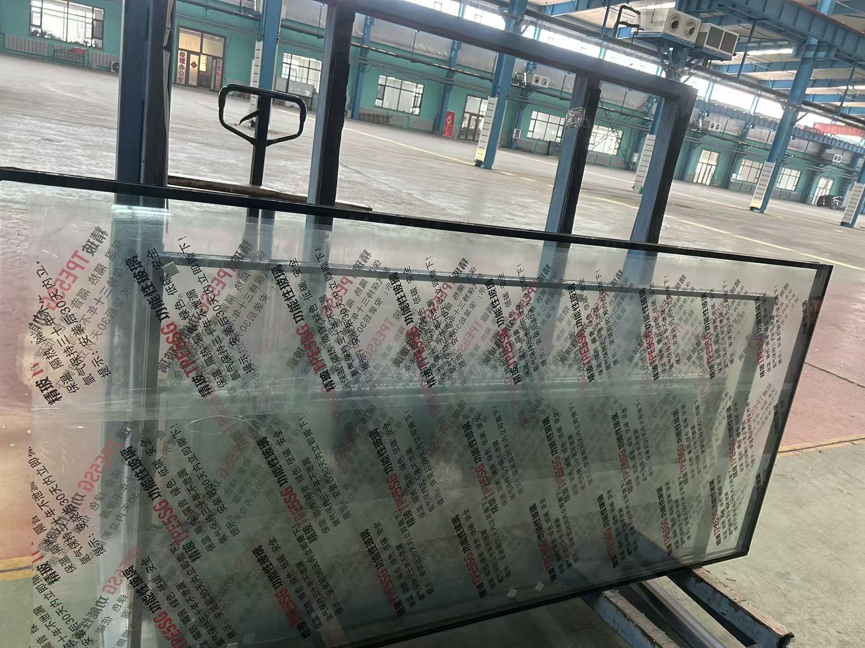 天门市玻璃源头工厂钢化玻璃 - 方案
